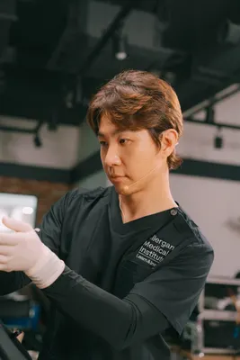 렛츠성형외과의원 — 업체가 네이버 플레이스에 올린 사진 2