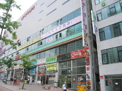 최동익성형외과의원 — 업체가 네이버 플레이스에 올린 사진 2