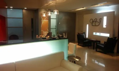윤앤정와이앤제이성형외과의원 — 업체가 네이버 플레이스에 올린 사진 2