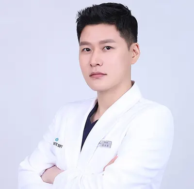 오브의원 — 업체가 네이버 플레이스에 올린 사진 1