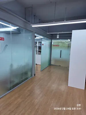 코스모스의원 — 업체가 네이버 플레이스에 올린 사진 3