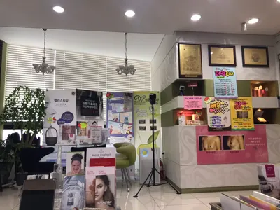더블유의원 — 업체가 네이버 플레이스에 올린 사진 3