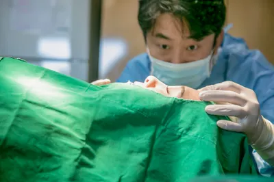 압구정앤성형외과의원 — 업체가 네이버 플레이스에 올린 사진 1
