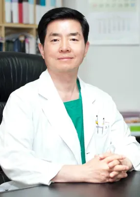 조성배성형외과의원 — 업체가 네이버 플레이스에 올린 사진 3